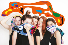 Michael Ullrich fotografiert für Achtung Mode in Athen für die Ausgabe Heimat 