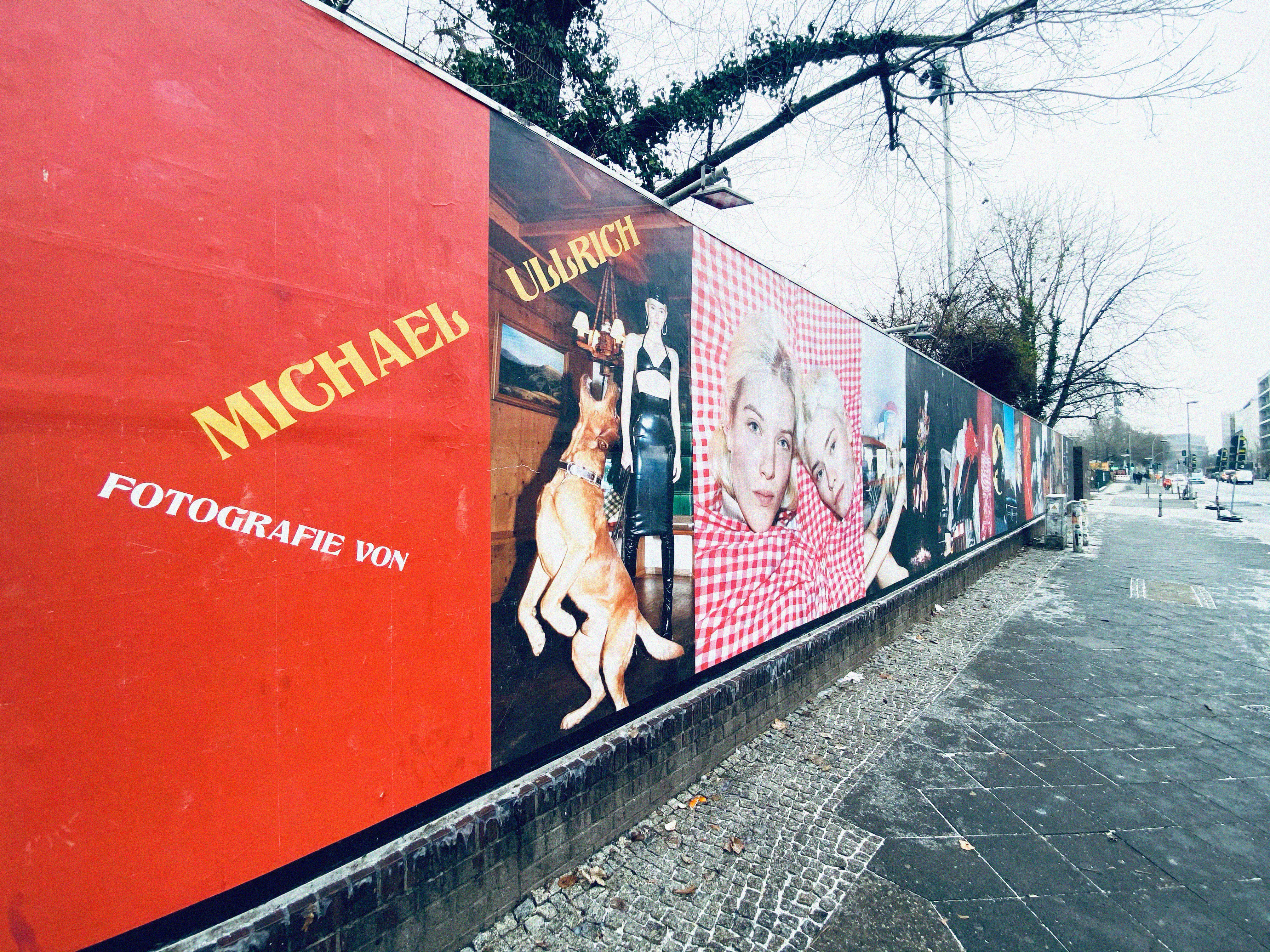 Michael Ullrichs Ausstellungsansicht vom Tresor in Berlin 