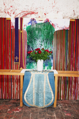 Michael Ullrich fotografiert Herrmann Nitsch für das SZ Magazin 